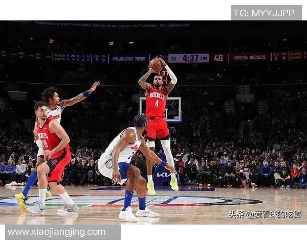 火箭队与尼克斯在2019年对决回顾及精彩瞬间分析