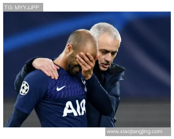 韦康比与温布尔的激烈对决揭示了足球战术的博弈与团队合作的重要性