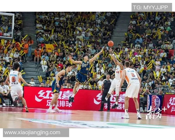 CBA常规赛精彩对决广东队迎战福建队全场视频回顾与精彩瞬间分析